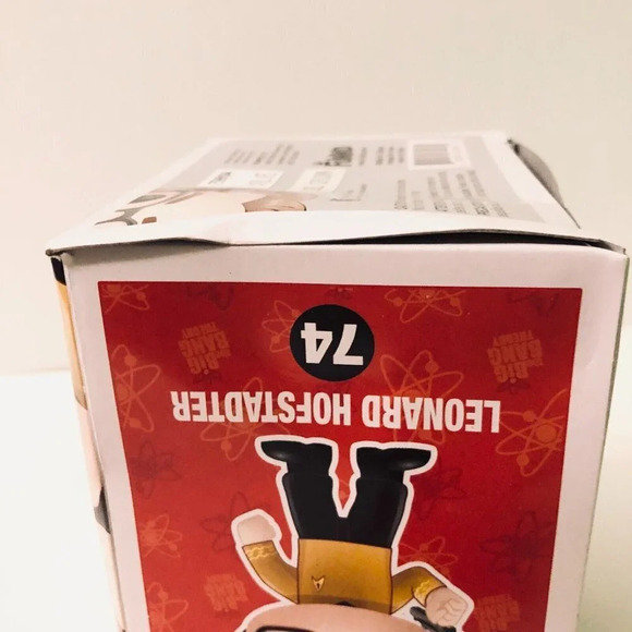 Funko Pop  Leonard Hofstadter Star Trek Uniform Big Bang Theory 74 - Picture 9 of 16